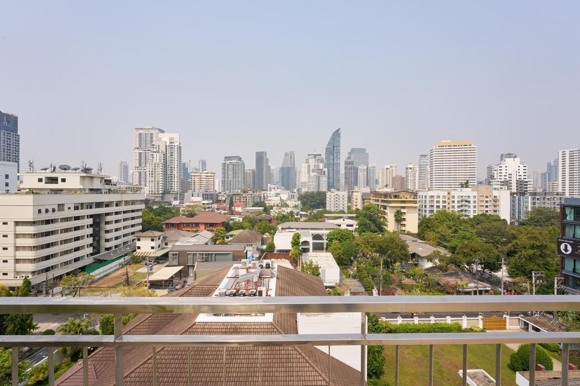 Shine Aparthotels Sukhumvit Thonglor Bangkok Ngoại thất bức ảnh