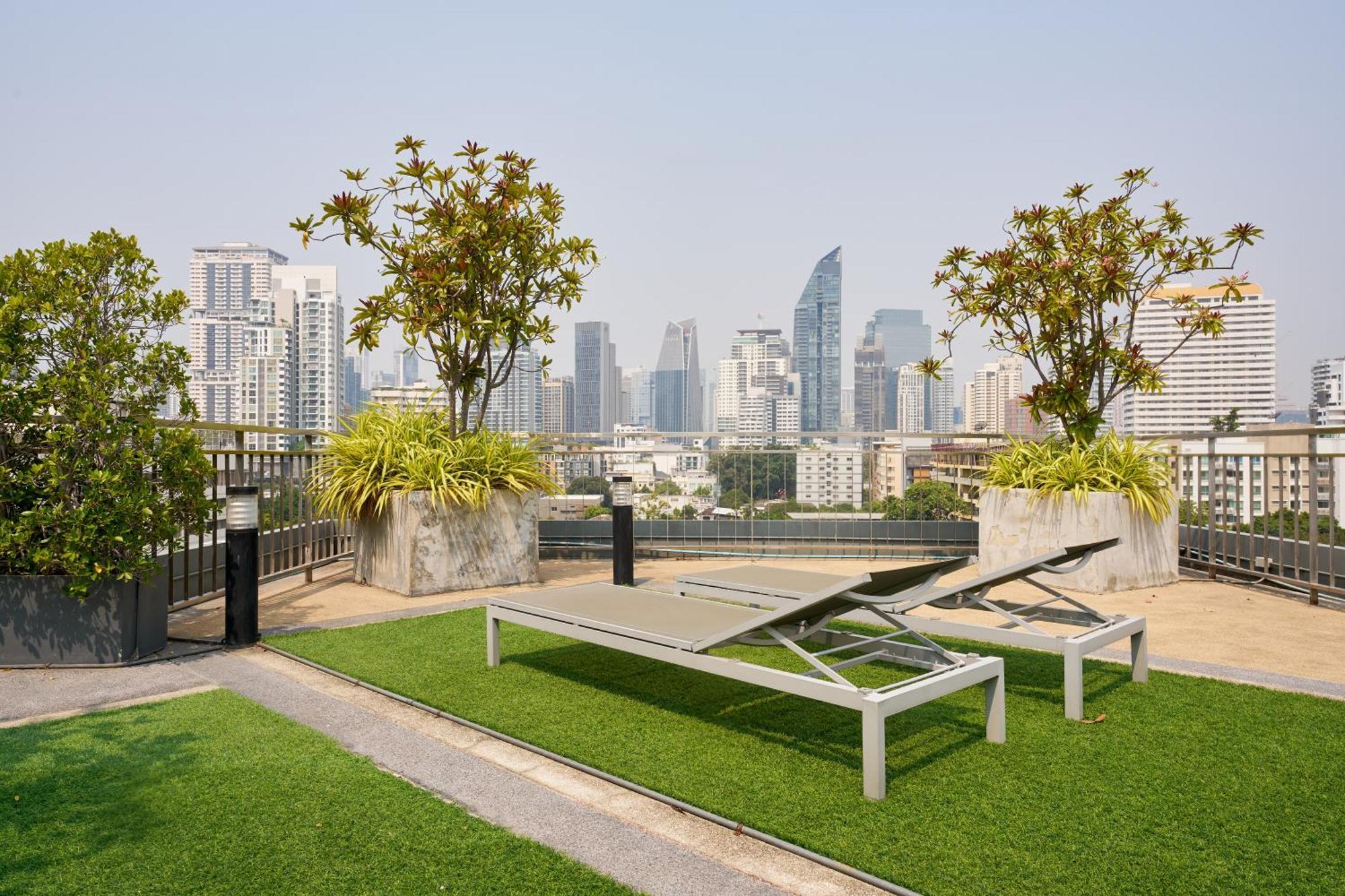 Shine Aparthotels Sukhumvit Thonglor Bangkok Ngoại thất bức ảnh